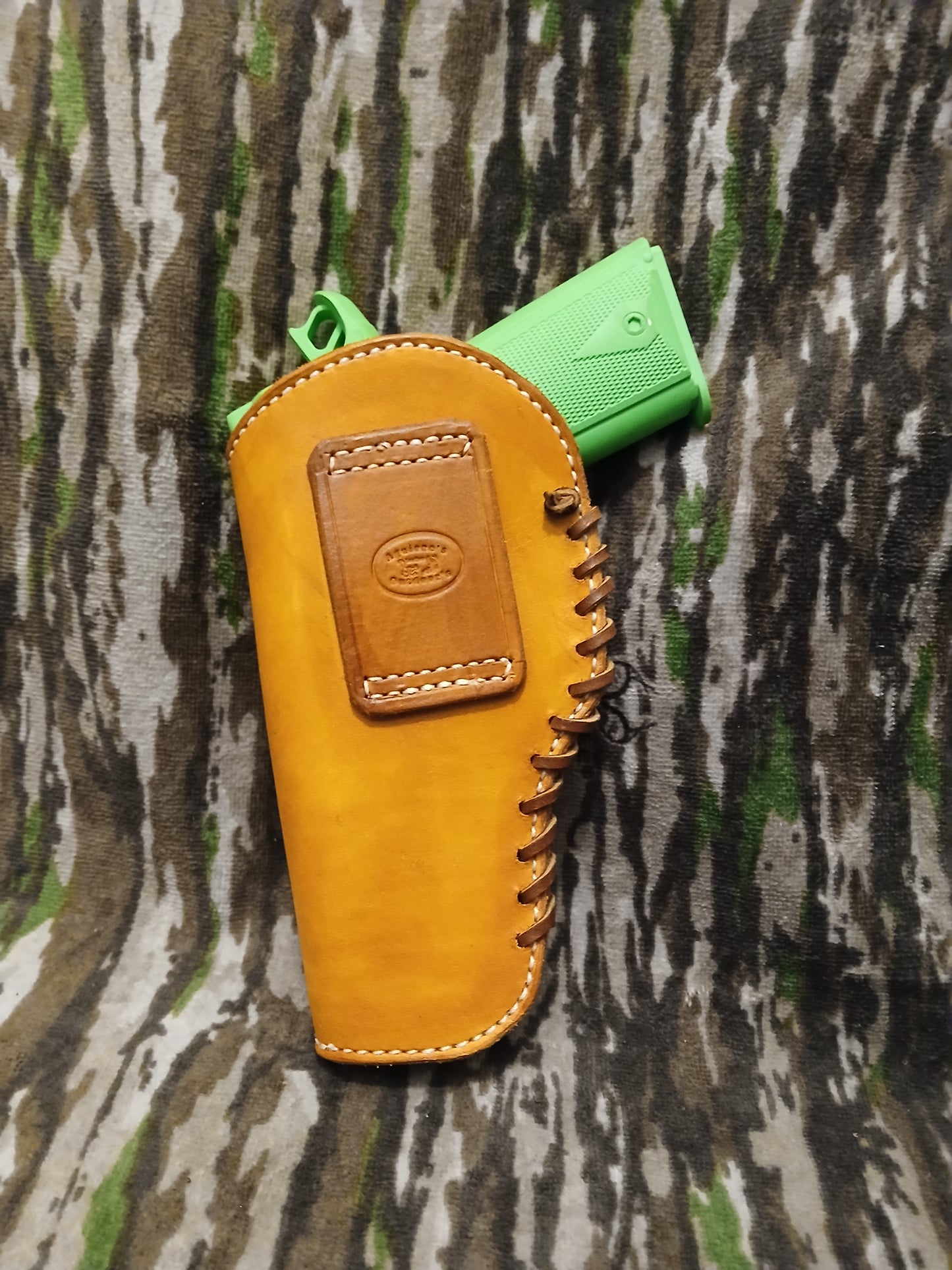 Saddle tan holster (large)