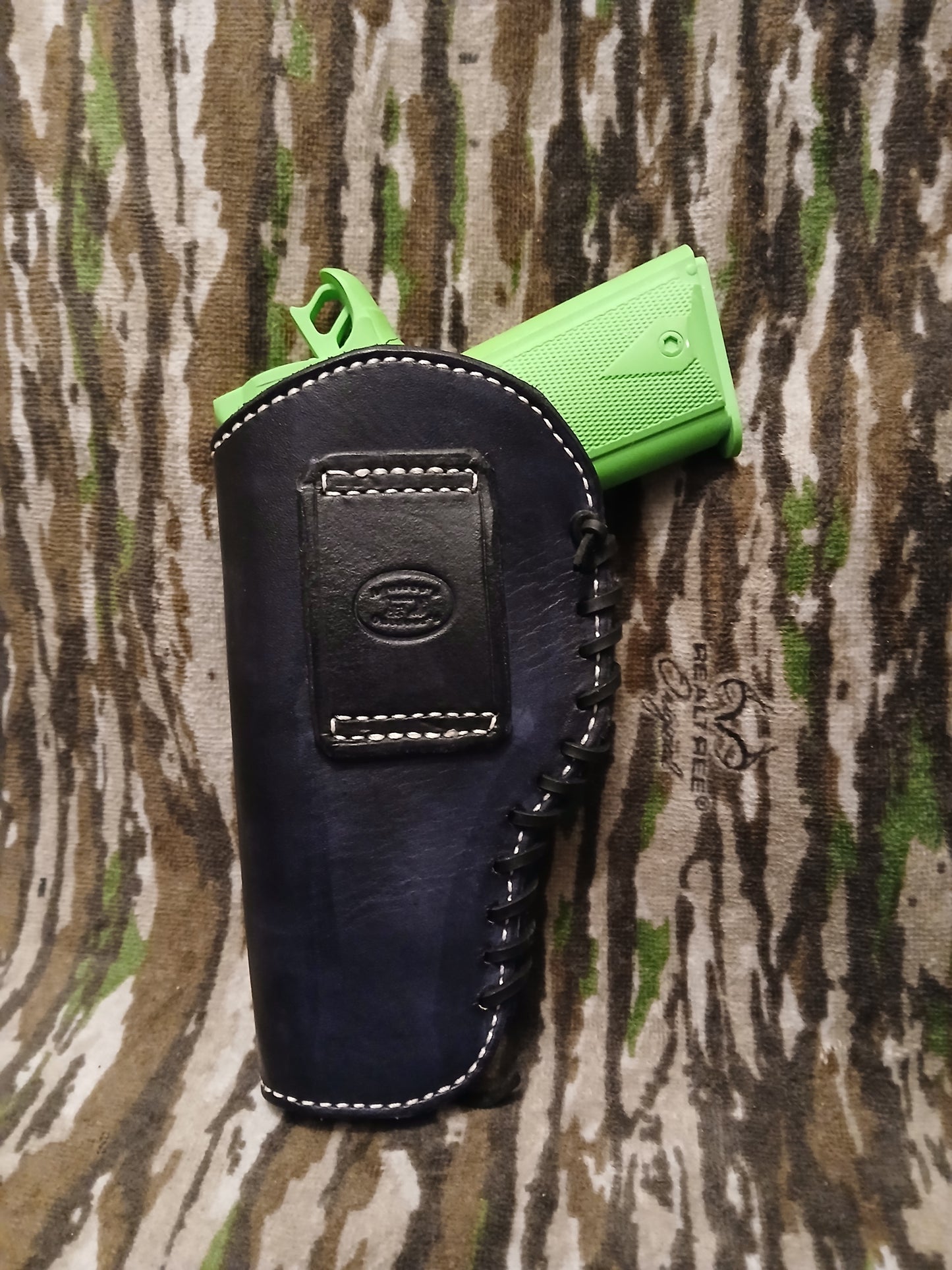 Black holster (large)