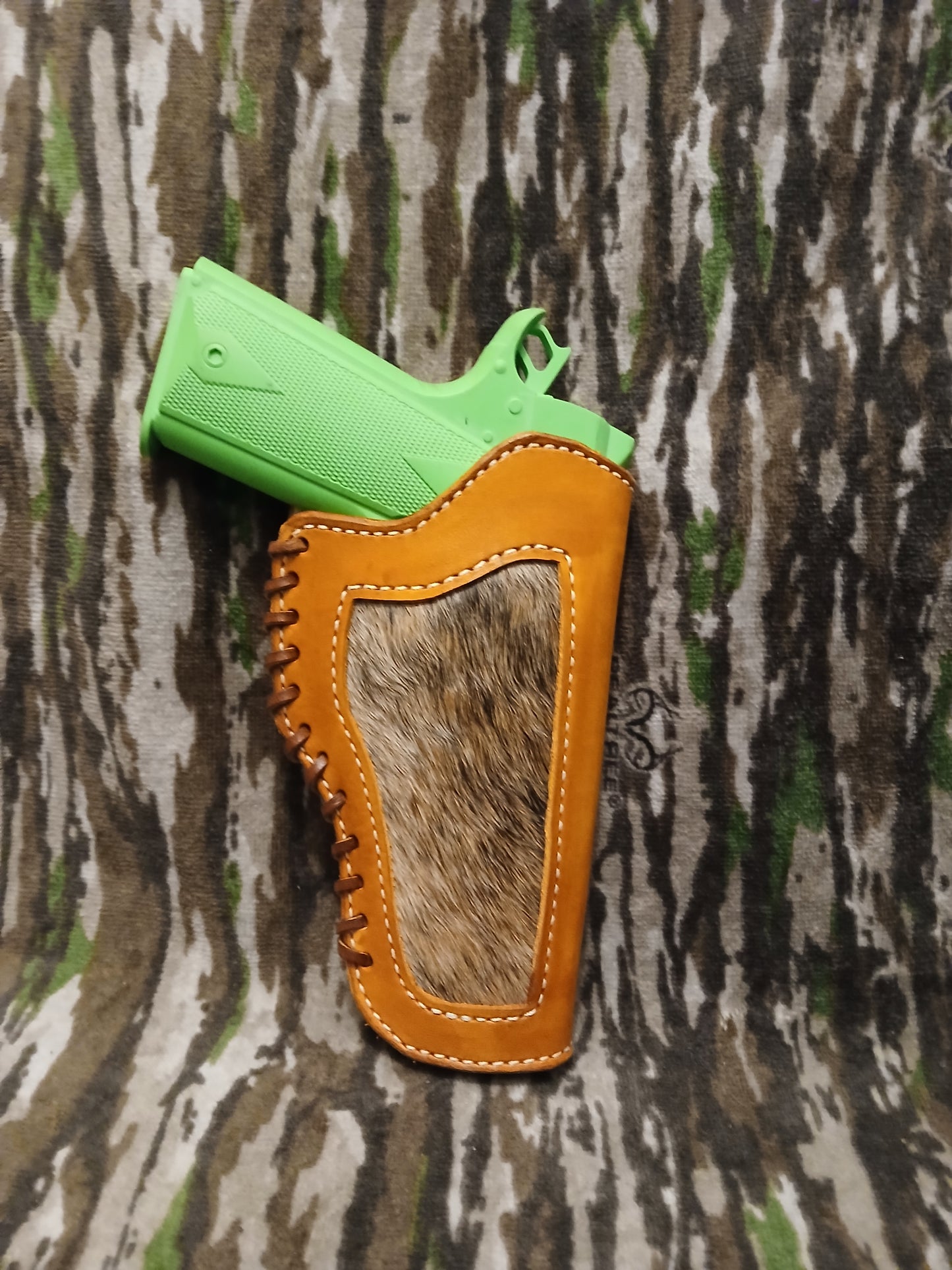 Saddle tan holster (large)