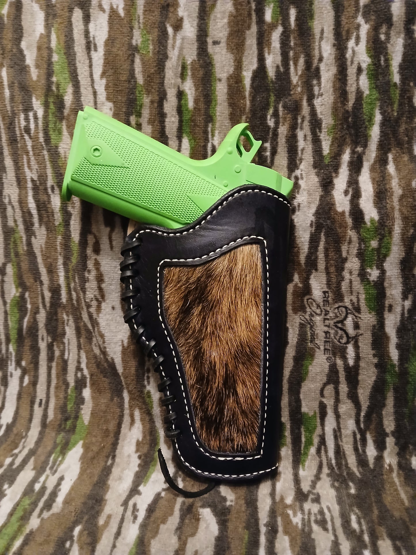 Black holster (large)