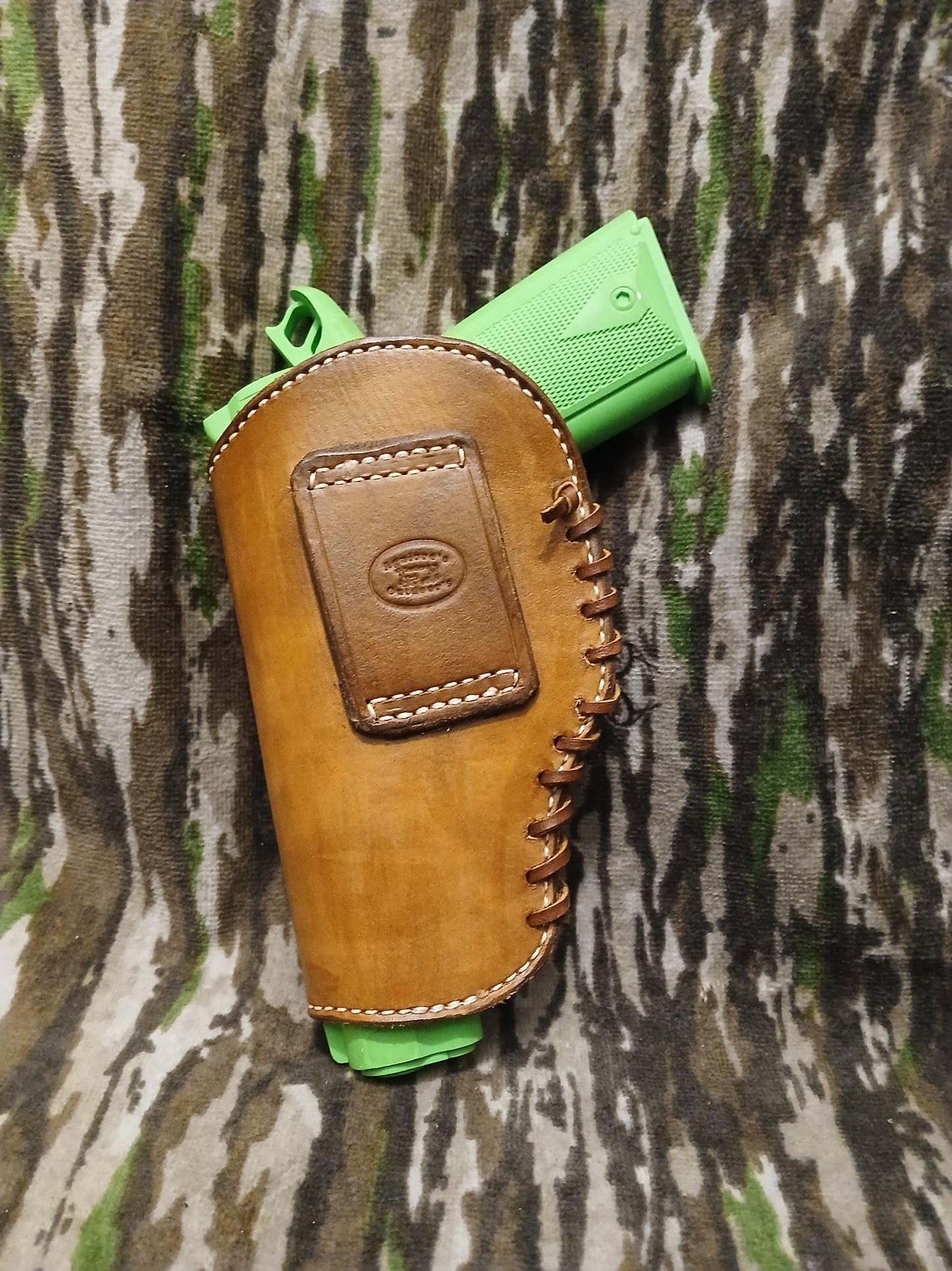 Dark brown holster (medium)