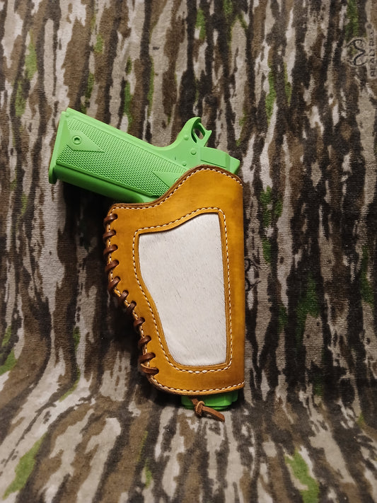 Buckskin holster (medium)